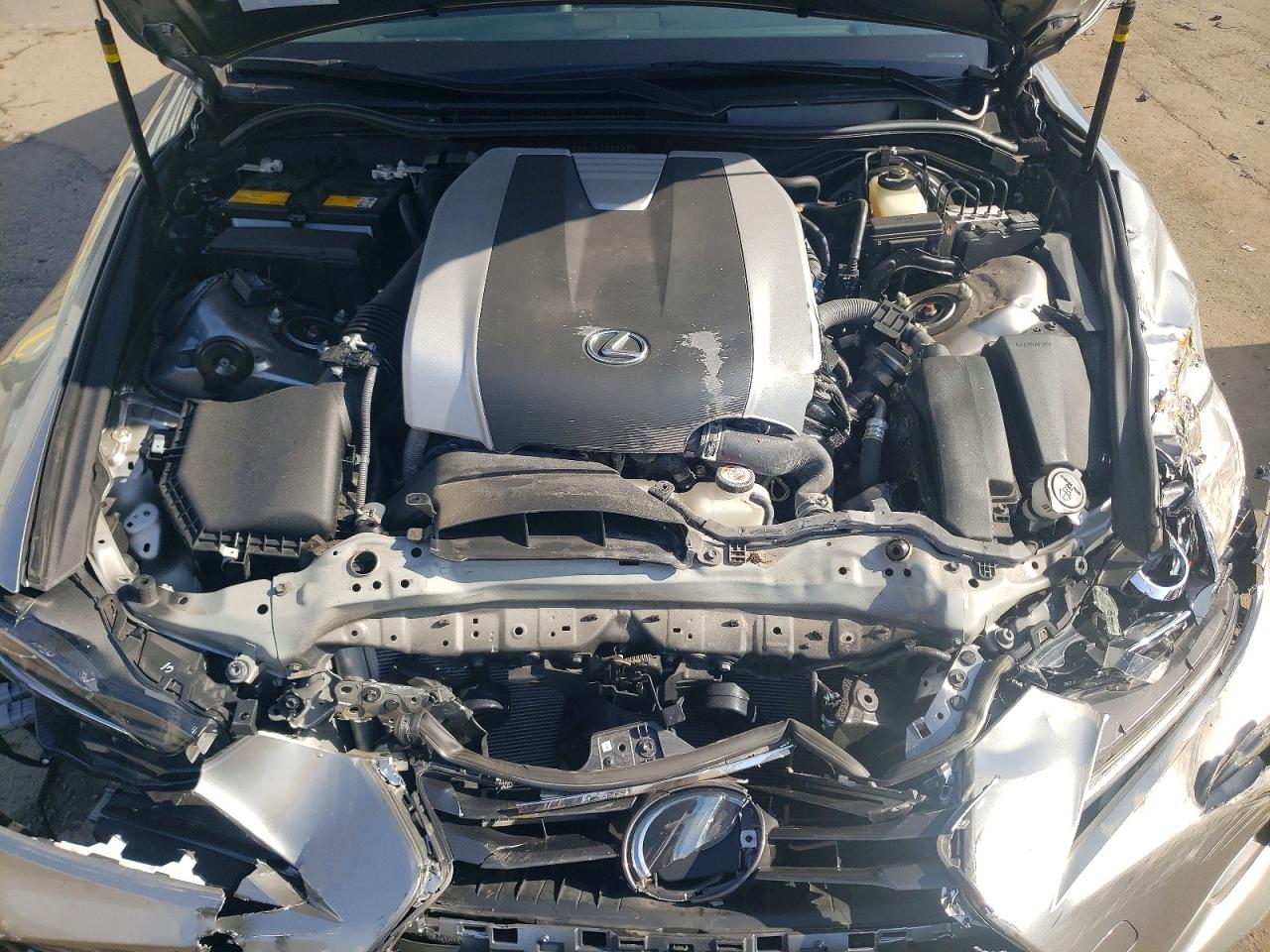 2019 LEXUS IS 300