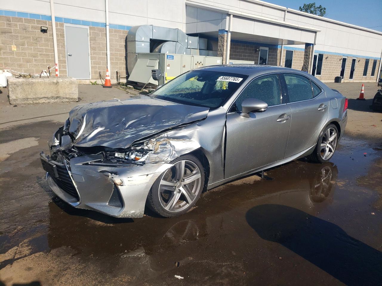 2019 LEXUS IS 300