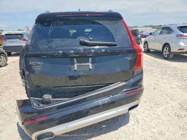 2016 VOLVO XC90 SV42 Momentum