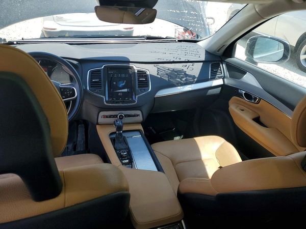 2016 VOLVO XC90 SV42 Momentum