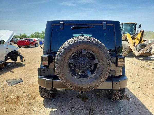 2014 JEEP WRANGLER Sahara