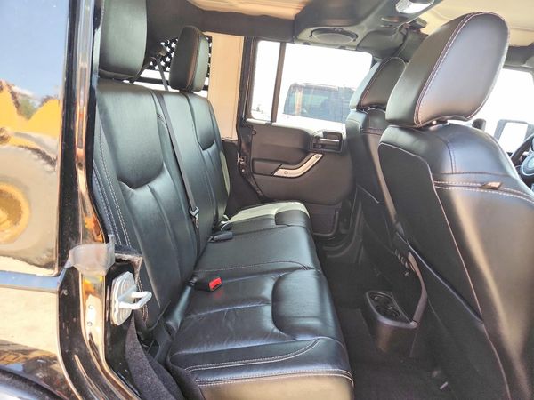 2014 JEEP WRANGLER Sahara
