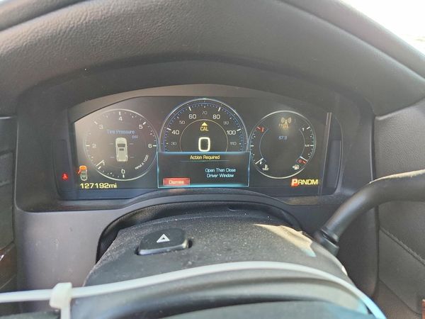 2015 CADILLAC ESCALADE ESV Luxury