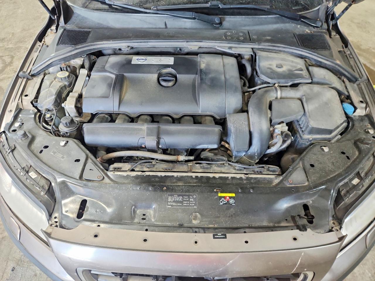 2011 VOLVO XC70