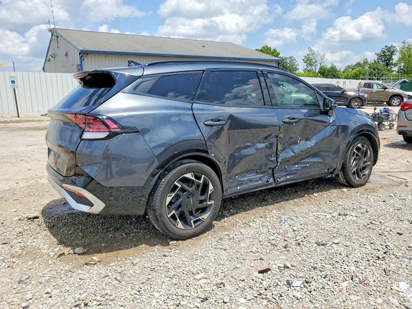2023 KIA SPORTAGE SX-PRESTIGE or SX-P