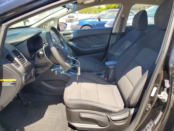 2017 KIA FORTE