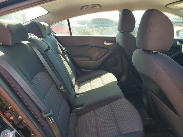 2017 KIA FORTE