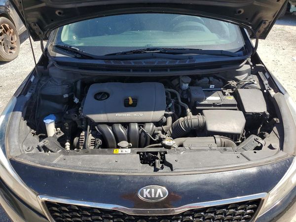 2017 KIA FORTE