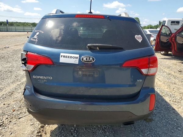 2015 KIA SORENTO GL