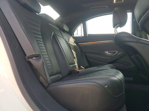 2019 MERCEDES-BENZ S S560e
