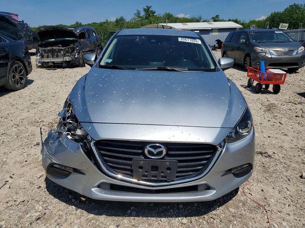 2018 MAZDA 3 Touring