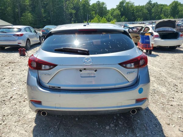 2018 MAZDA 3 Touring