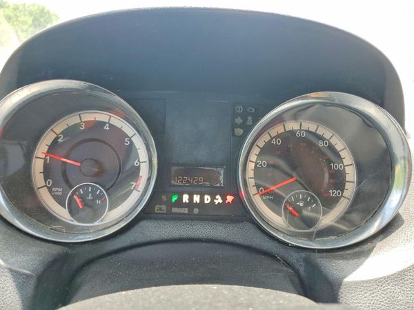 2018 DODGE GRAND CARAVAN SE