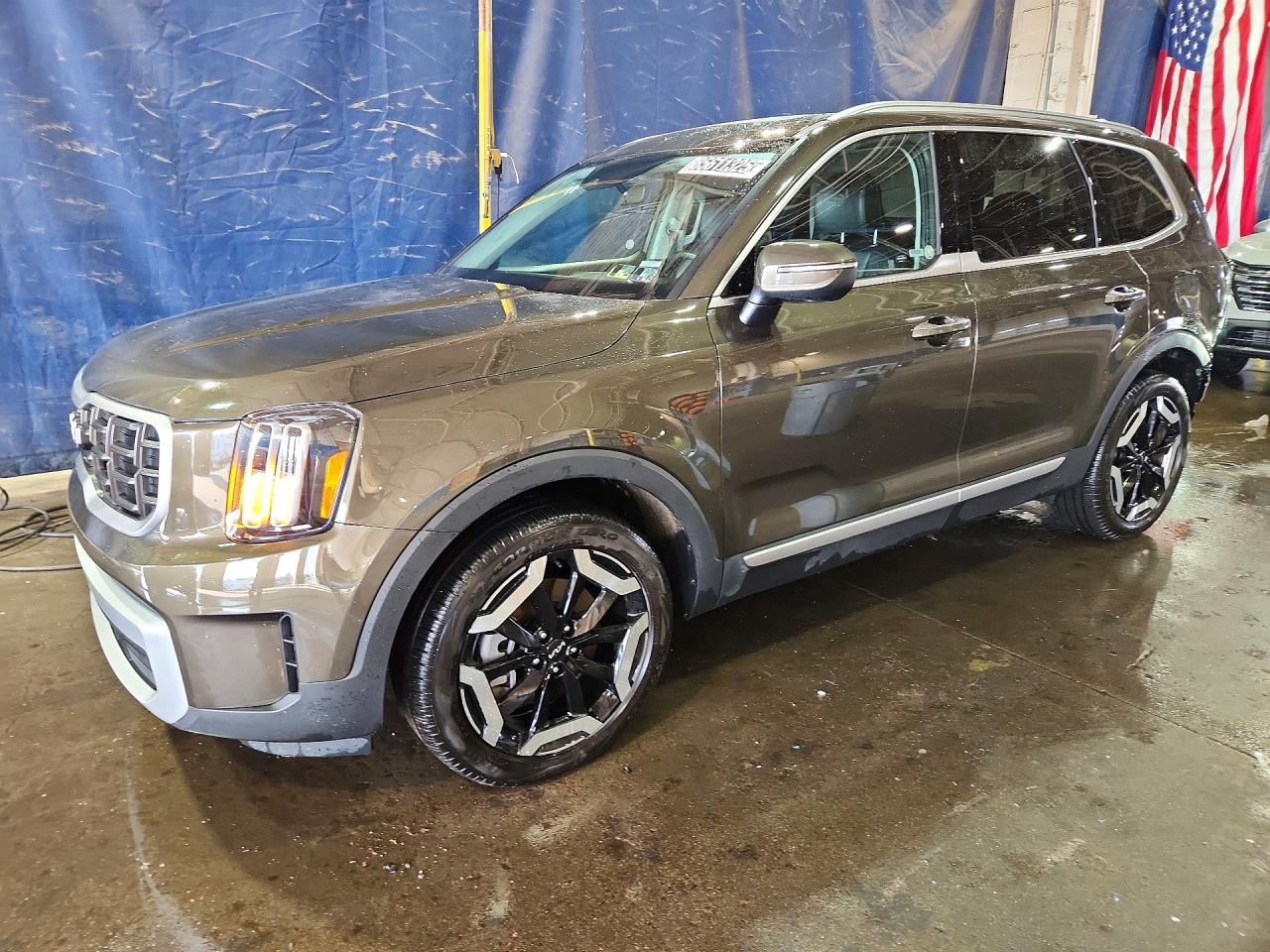 2025 KIA TELLURIDE S
