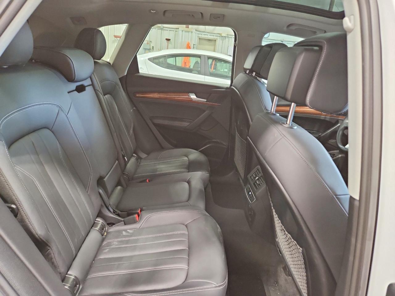 2022 AUDI Q5
