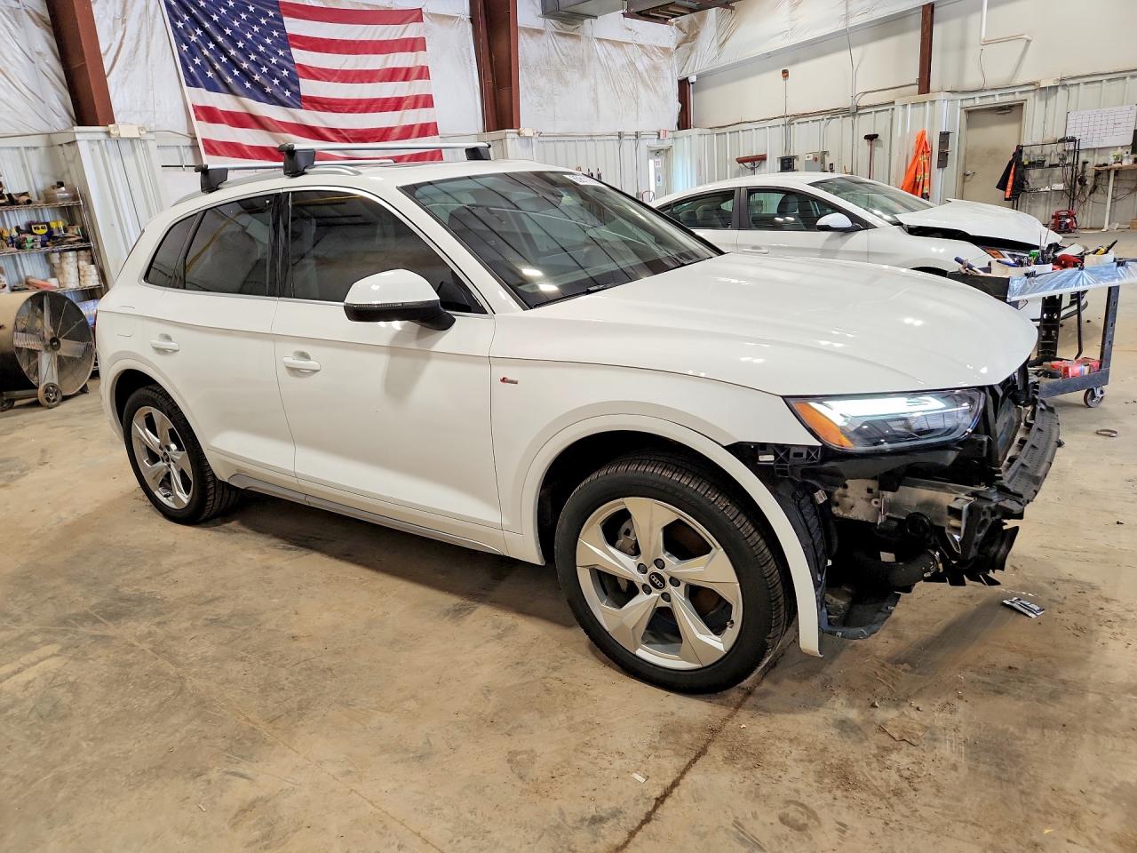 2022 AUDI Q5