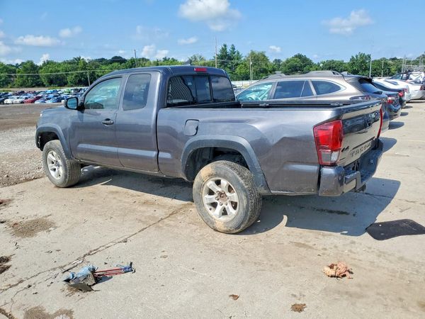 2019 TOYOTA TACOMA SR5