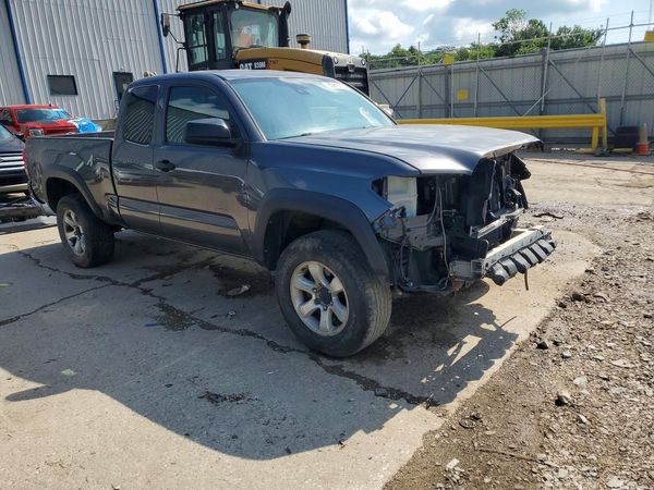 2019 TOYOTA TACOMA SR5