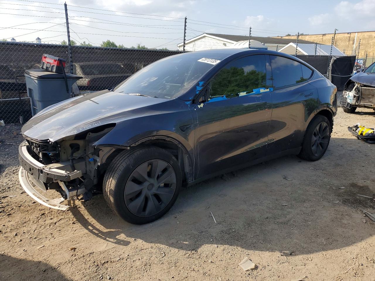 2024 TESLA MODEL Y