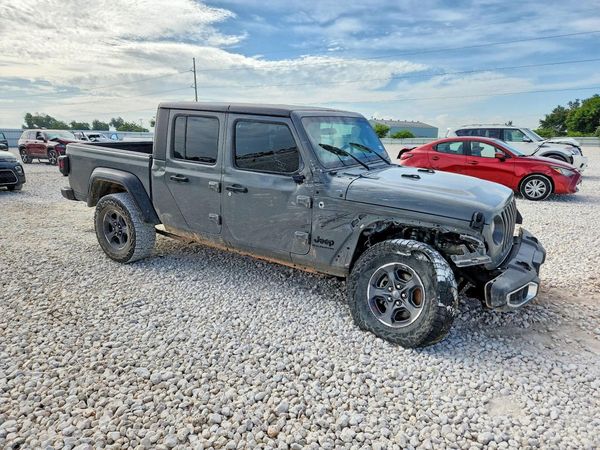 2023 JEEP GLADIATOR Sport — Passenger 3/4
