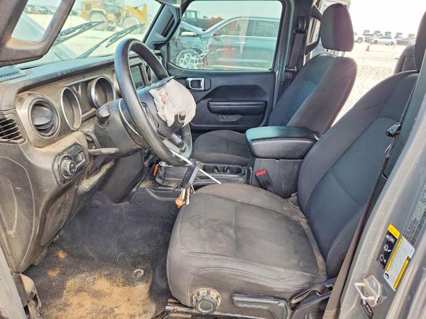 2023 JEEP GLADIATOR Sport — DENT