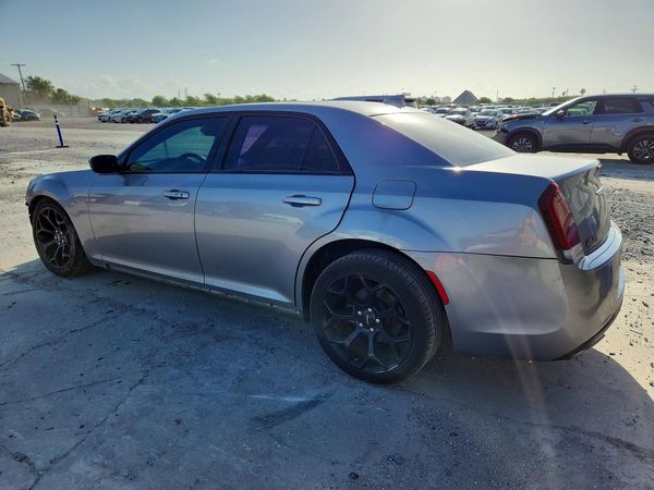 2015 CHRYSLER 300