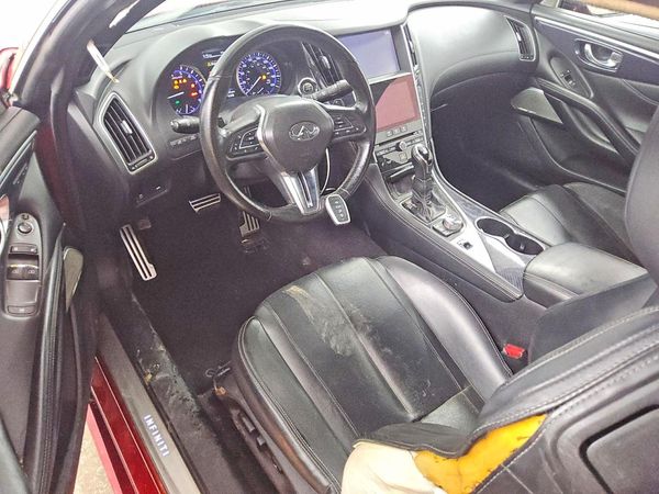 2017 INFINITI Q60