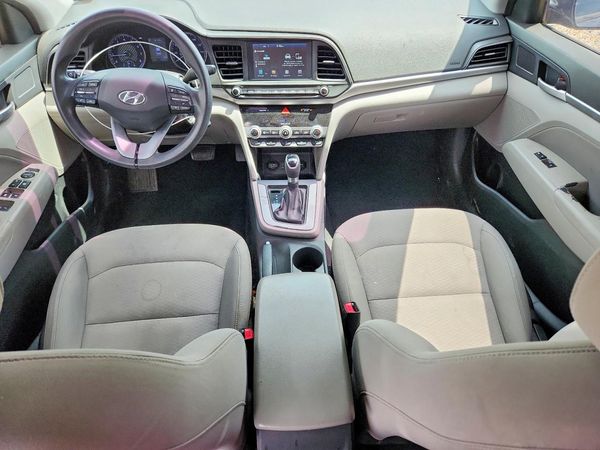 2020 HYUNDAI ELANTRA