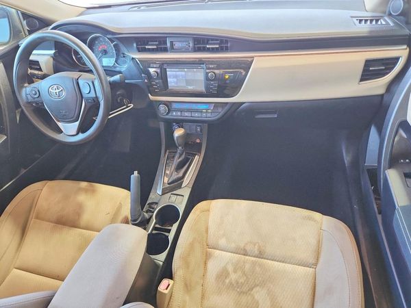 2015 TOYOTA COROLLA