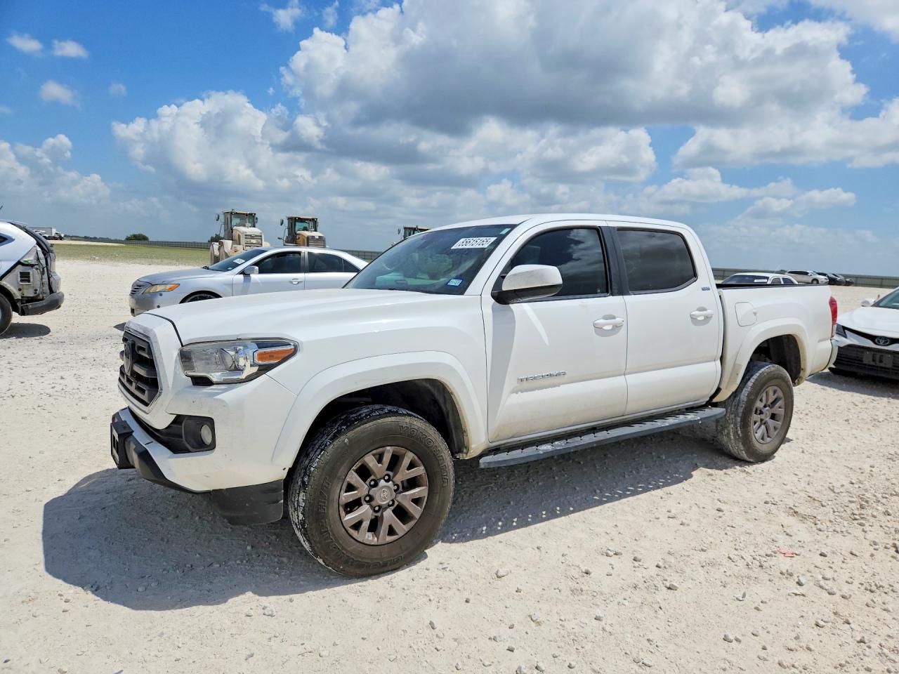 2018 TOYOTA TACOMA