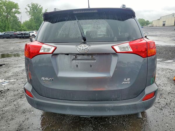 2015 TOYOTA RAV4