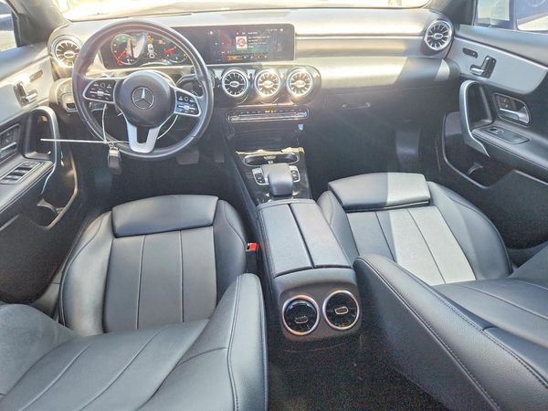 2019 MERCEDES-BENZ A A220