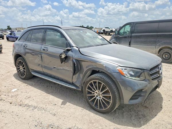 2019 MERCEDES-BENZ GLC GLC300