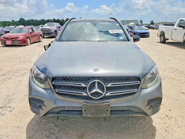 2019 MERCEDES-BENZ GLC GLC300