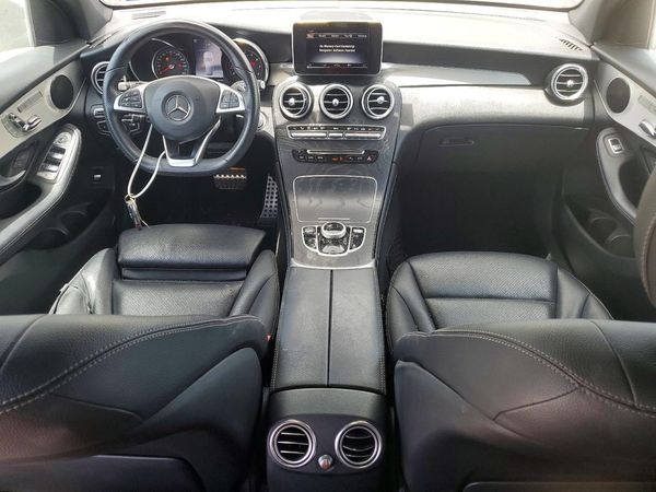 2019 MERCEDES-BENZ GLC GLC300