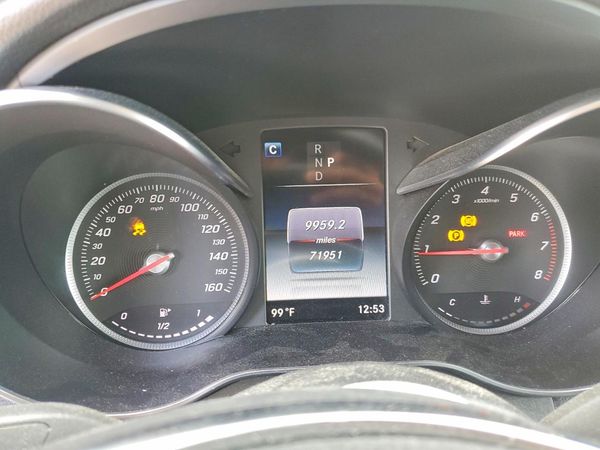 2019 MERCEDES-BENZ GLC GLC300