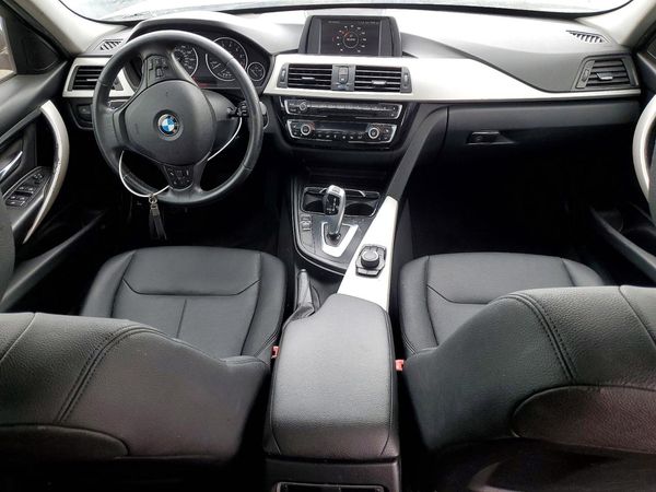 2018 BMW 320