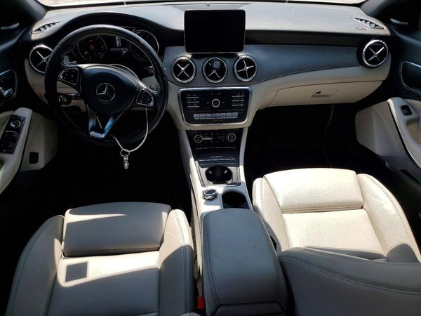 2017 MERCEDES-BENZ CLA