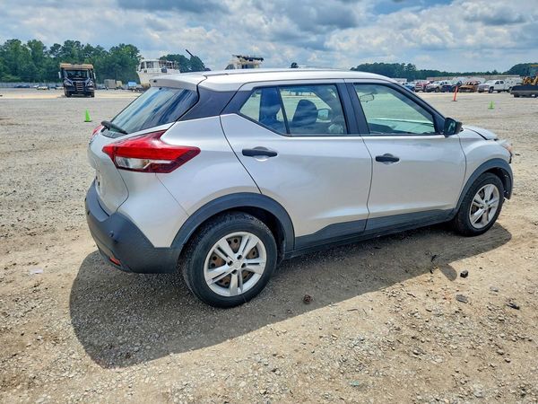 2020 NISSAN KICKS