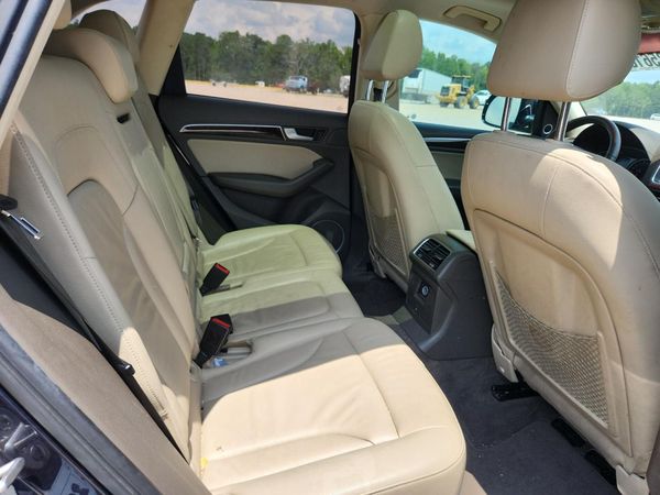 2013 AUDI Q5 Premium Plus