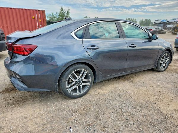 2022 KIA FORTE GT Line