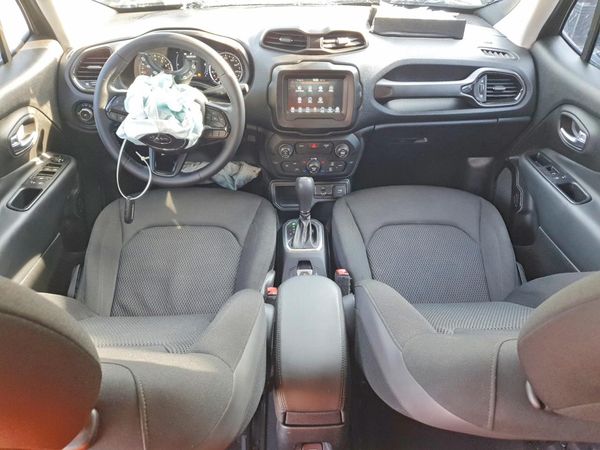 2018 JEEP RENEGADE LATITUDE 4X2