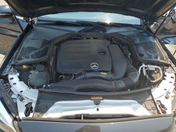 2019 MERCEDES-BENZ C C300