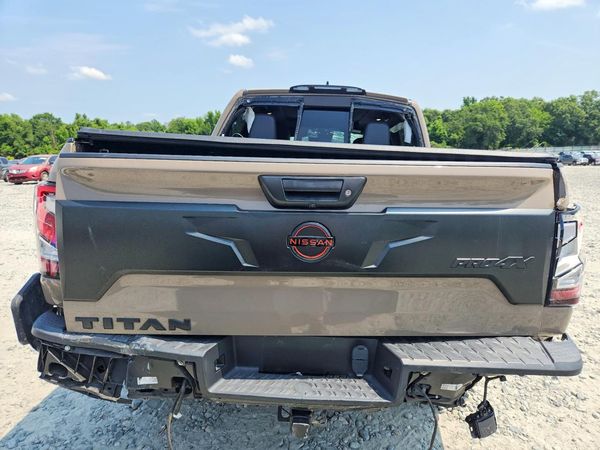 2024 NISSAN TITAN Crew Cab — DIRR
