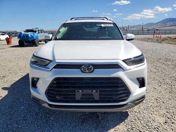 2024 TOYOTA GRAND HIGHLANDER