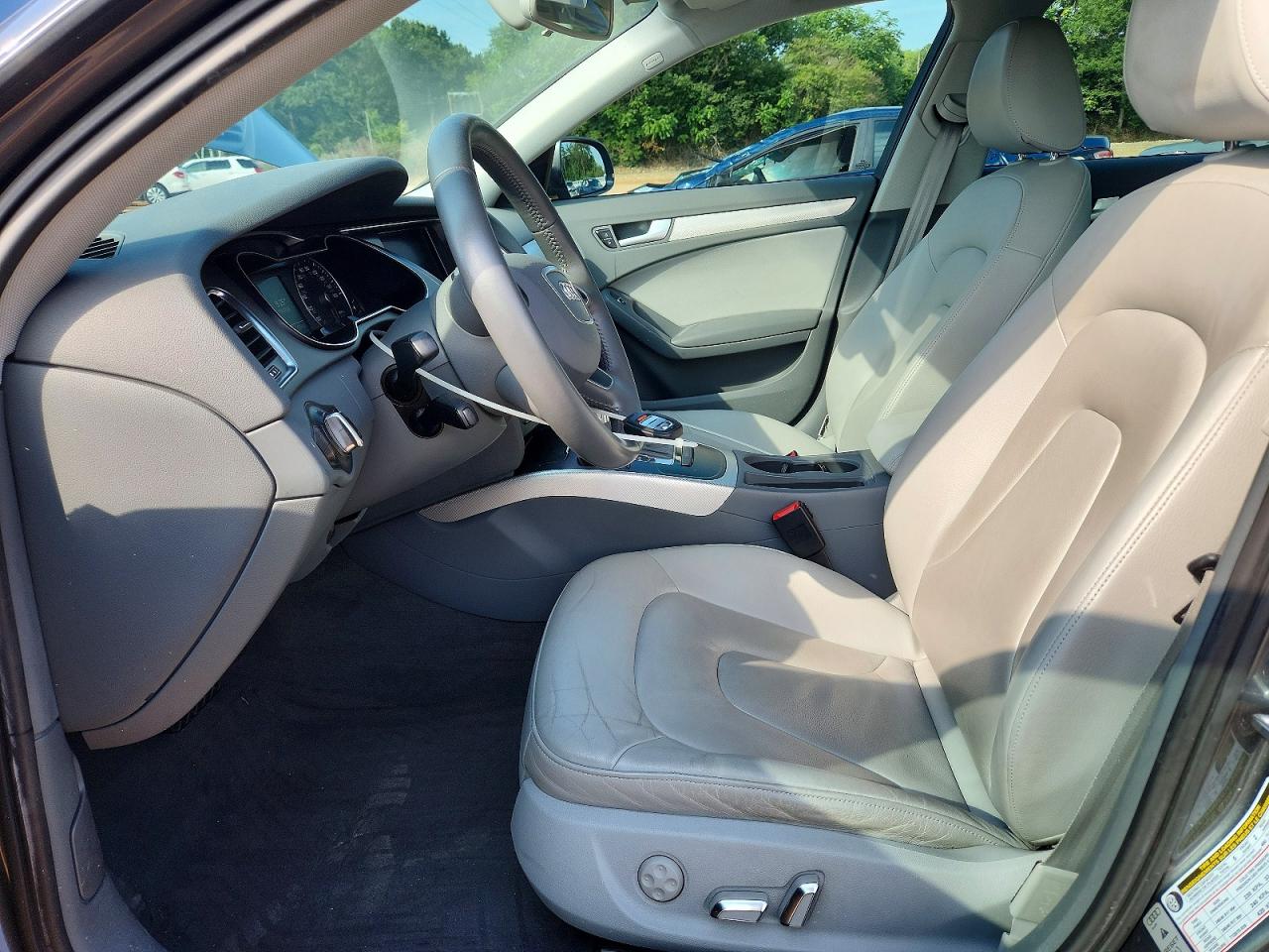 2014 AUDI A4 Premium