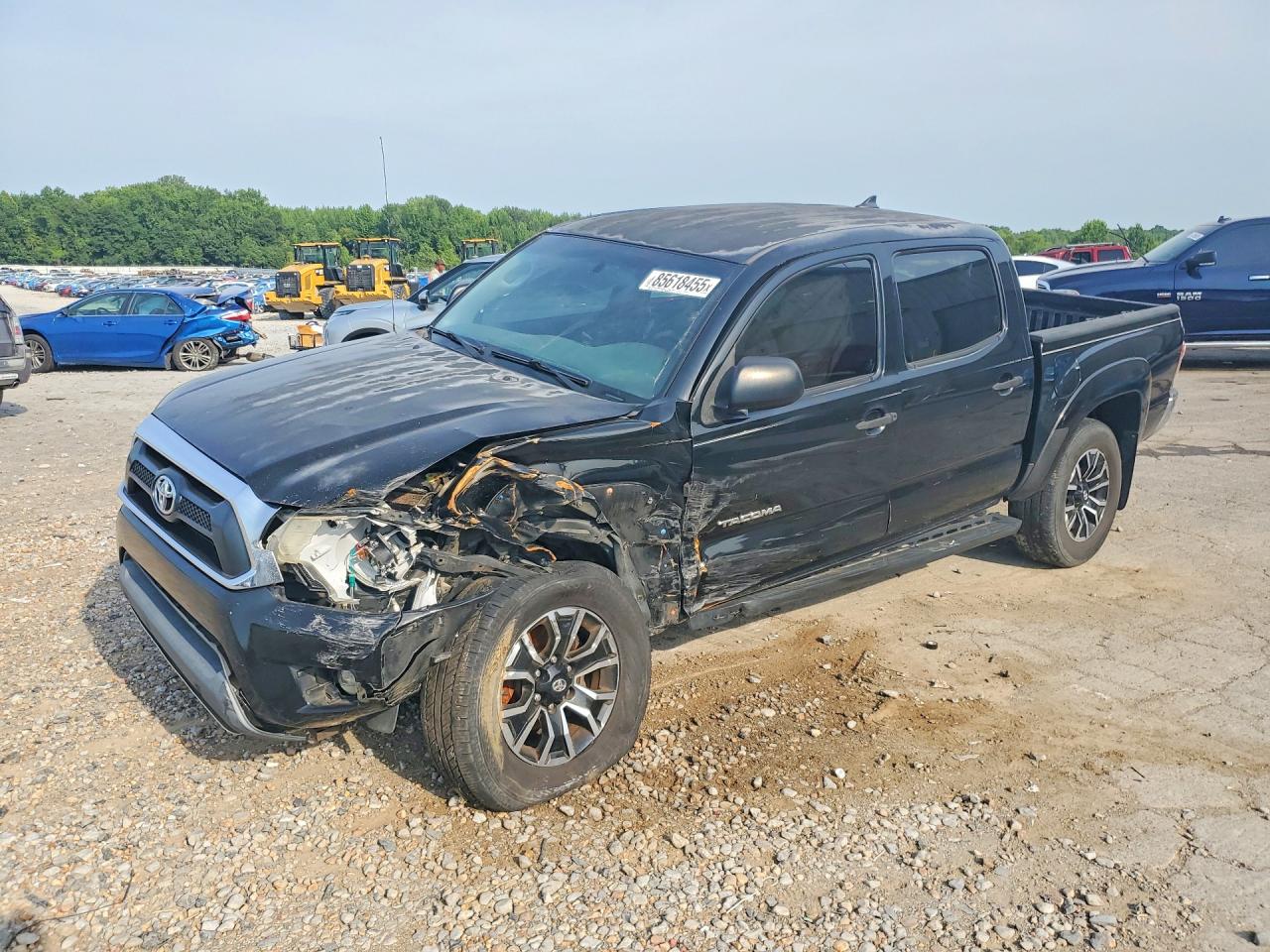 2015 TOYOTA TACOMA Delux Grade