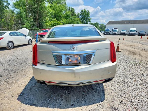 2013 CADILLAC XTS Premium