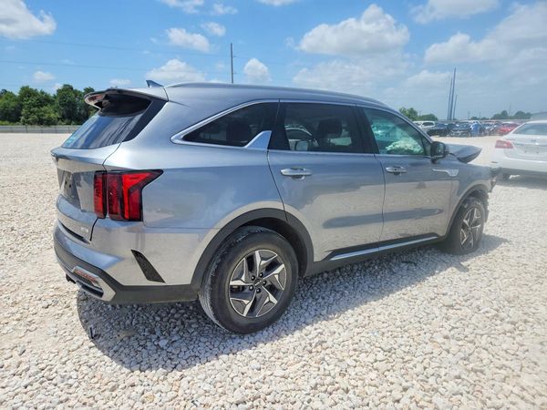 2023 KIA SORENTO