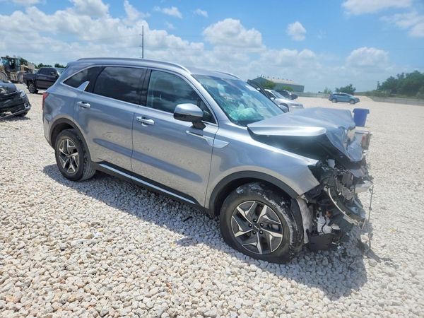 2023 KIA SORENTO